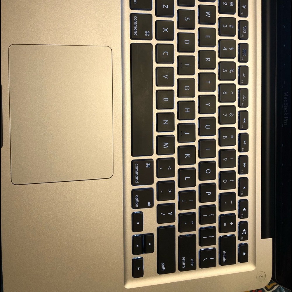 MacBookPro - Picture 3 of 10